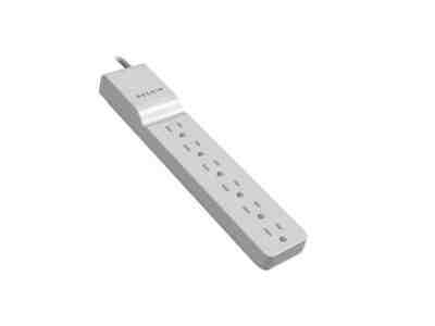 Belkin International Inc Belkin 2.5 Feet 6 Outlets 555 Joule Surge Suppressors - The Belkin 6-outlet Home