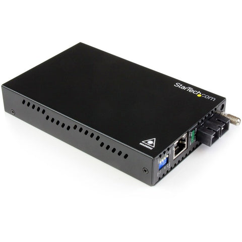 StarTech.com Gigabit Ethernet Single Mode Fiber Media Converter SC 40 km - 1000 Mbps