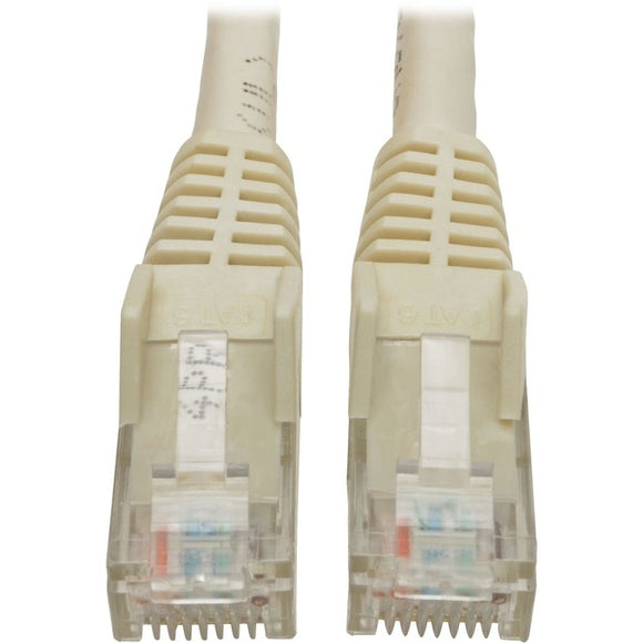 Tripp Lite Cat6 Gigabit Snagless Molded (UTP) Ethernet Cable (RJ45 M/M) PoE White 6 ft. (1.83 m)