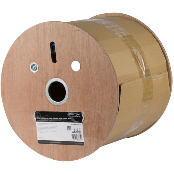 StarTech.com 1000ft Blue Bulk Cat6a Cable - Solid - CMR-Rated - Cat6a Ethernet Cable - 1000 ft Cat6a Patch Cable - Cat6a Network Cable